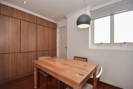 Apartamento à venda com 296m², 5 quartos e 4 vagasSala de Almoço