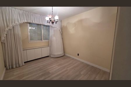 Apartamento à venda com 180m², 3 quartos e 1 vagaFoto 06