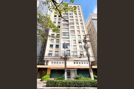 Apartamento à venda com 77m², 2 quartos e 1 vagaFachada