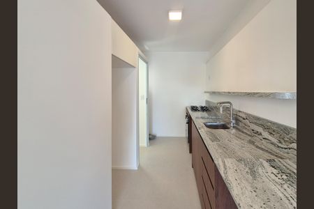 Apartamento à venda com 77m², 2 quartos e 1 vagaCozinha