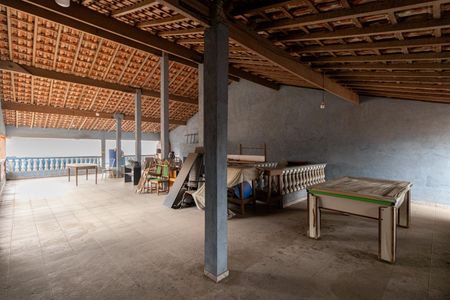 Casa à venda com 250m², 3 quartos e 4 vagasTerraço