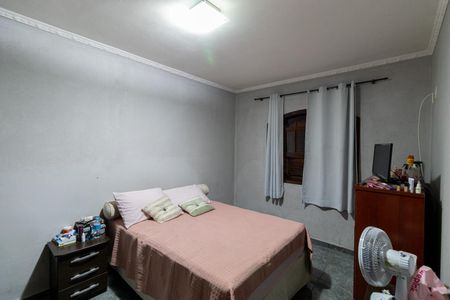 Casa à venda com 250m², 3 quartos e 4 vagasSuíte