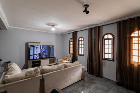 Casa à venda com 3 quartos, 250m² em Jardim Coimbra, São Paulo