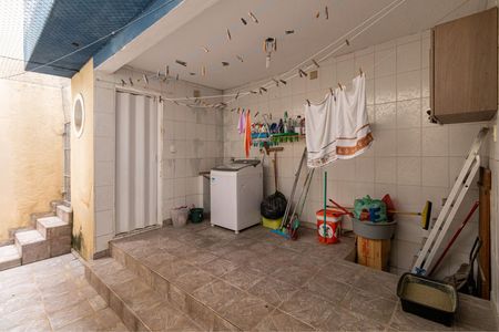 Casa à venda com 250m², 3 quartos e 4 vagasÁrea de Serviço