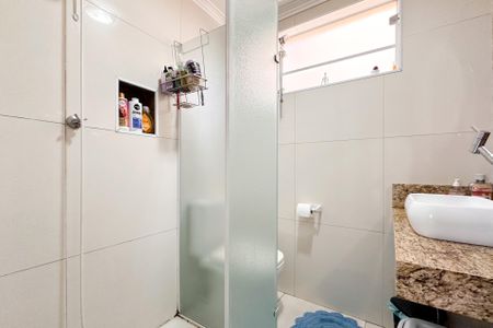 Apartamento à venda com 64m², 3 quartos e 1 vagaBanheiro Social