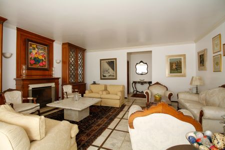 Apartamento à venda com 245m², 2 quartos e 2 vagas Apartamento à venda com 245m², 2 quartos e 2 vagasSala de Estar