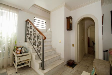 Apartamento à venda com 245m², 2 quartos e 2 vagas Apartamento à venda com 245m², 2 quartos e 2 vagasAcesso a Cobertura