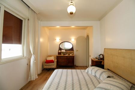 Apartamento à venda com 245m², 2 quartos e 2 vagas Apartamento à venda com 245m², 2 quartos e 2 vagasSuíte 2