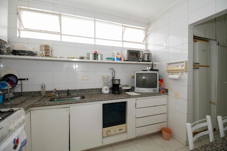 Apartamento à venda com 245m², 2 quartos e 2 vagas Apartamento à venda com 245m², 2 quartos e 2 vagasCozinha