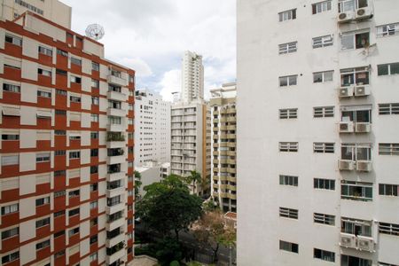 Apartamento à venda com 245m², 2 quartos e 2 vagas Apartamento à venda com 245m², 2 quartos e 2 vagasVista da Suíte 2
