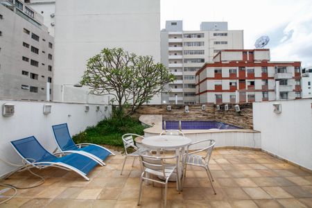Apartamento à venda com 245m², 2 quartos e 2 vagas Apartamento à venda com 245m², 2 quartos e 2 vagasCobertura