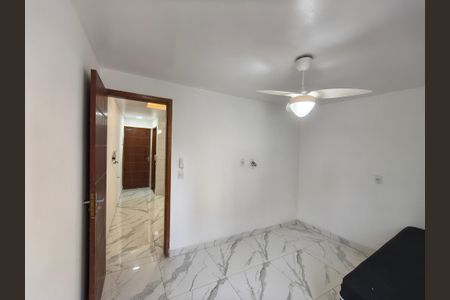Casa de condomínio para alugar com 45m², 1 quarto e sem vagaQuarto