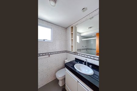 Apartamento para alugar com 67m², 2 quartos e 2 vagasBanheiro da Suíte