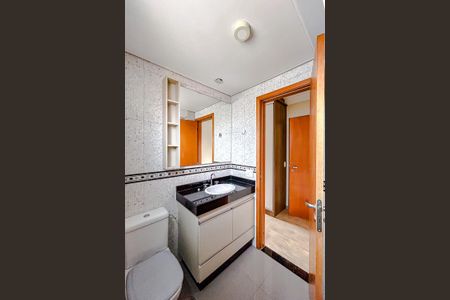 Apartamento para alugar com 67m², 2 quartos e 2 vagasBanheiro da Suíte