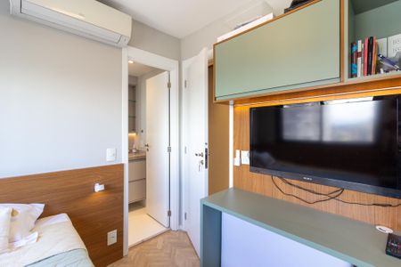 Apartamento para alugar com 65m², 2 quartos e 1 vaga Apartamento para alugar com 65m², 2 quartos e 1 vagaSuíte 1