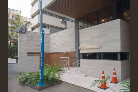 Apartamento para alugar com 65m², 2 quartos e 1 vaga Apartamento para alugar com 65m², 2 quartos e 1 vagaFachada