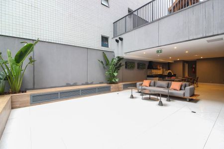 Apartamento para alugar com 65m², 2 quartos e 1 vaga Apartamento para alugar com 65m², 2 quartos e 1 vagaÁrea comum - Churrasqueira