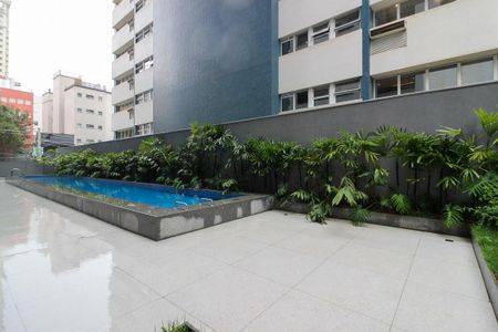 Apartamento para alugar com 65m², 2 quartos e 1 vaga Apartamento para alugar com 65m², 2 quartos e 1 vagaÁrea comum - Piscina