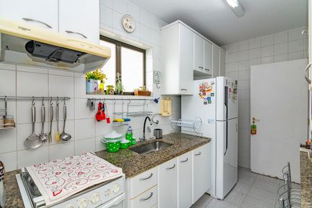 Apartamento à venda com 78m², 3 quartos e 2 vagasCozinha