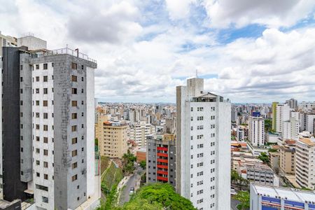 Apartamento à venda com 78m², 3 quartos e 2 vagasSuíte