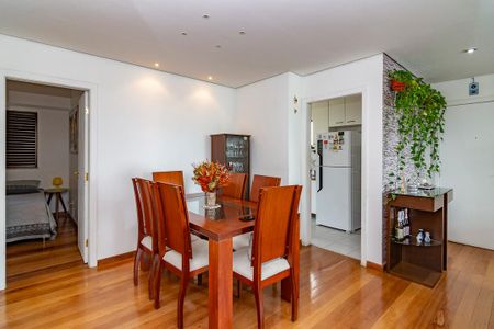 Apartamento à venda com 78m², 3 quartos e 2 vagasSala 2