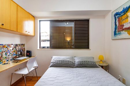 Apartamento à venda com 78m², 3 quartos e 2 vagasQuarto 2