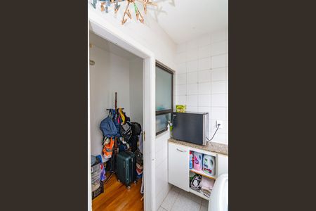 Apartamento à venda com 78m², 3 quartos e 2 vagasQuarto de Serviço