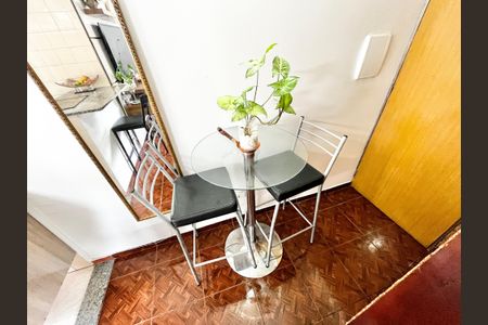 Apartamento à venda com 60m², 2 quartos e 1 vagaSala