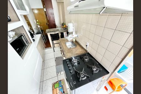 Apartamento à venda com 60m², 2 quartos e 1 vagaCozinha