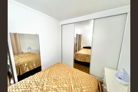 Apartamento à venda com 60m², 2 quartos e 1 vagaQuarto 2