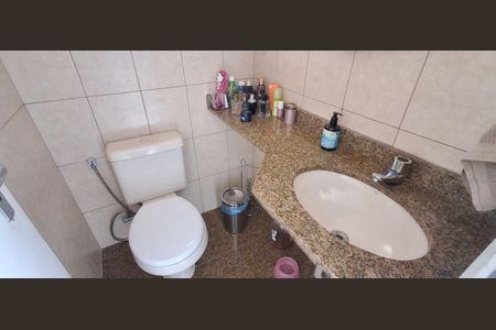 Casa à venda com 264m², 3 quartos e 4 vagasLavabo 