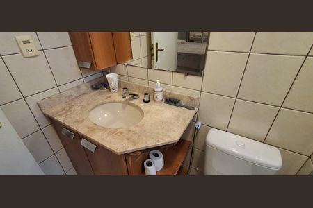 Casa à venda com 264m², 3 quartos e 4 vagasBanheiro Suíte 