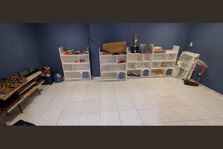 Casa à venda com 264m², 3 quartos e 4 vagasGaragem 