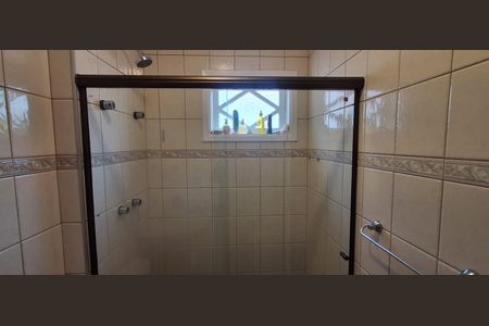 Casa à venda com 264m², 3 quartos e 4 vagasBanheiro Social 