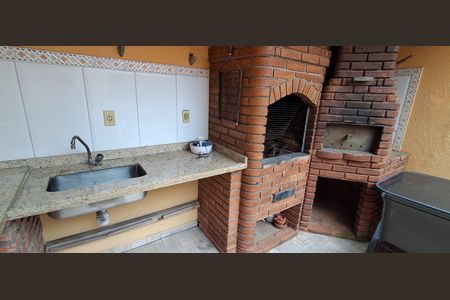 Casa à venda com 264m², 3 quartos e 4 vagasÁrea gourmet 