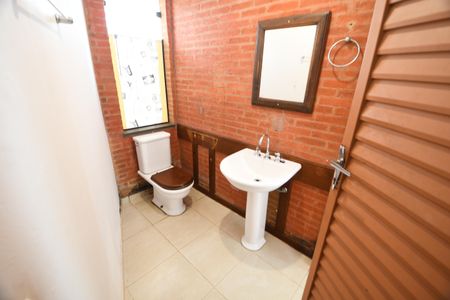 Banheiro de kitnet/studio para alugar com 1 quarto, 42m² em Cidade Universitária, Campinas