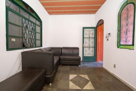 SALA de casa para alugar com 4 quartos, 230m² em Alto Barroca, Belo Horizonte