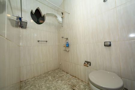 Casa para alugar com 230m², 4 quartos e 2 vagas Casa para alugar com 230m², 4 quartos e 2 vagasBANHEIRO1