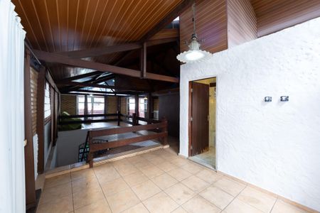 Casa para alugar com 230m², 4 quartos e 2 vagas Casa para alugar com 230m², 4 quartos e 2 vagasSALA