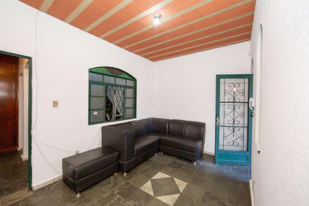 Casa para alugar com 230m², 4 quartos e 2 vagas Casa para alugar com 230m², 4 quartos e 2 vagasSALA