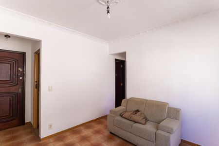 Sala de apartamento para alugar com 2 quartos, 42m² em Pilares, Rio de Janeiro