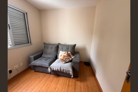 Apartamento à venda com 63m², 3 quartos e 2 vagasQuarto 2