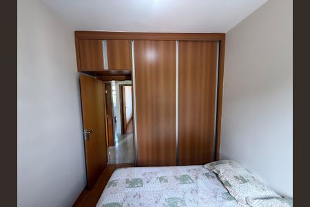 Apartamento à venda com 63m², 3 quartos e 2 vagasQuarto 3
