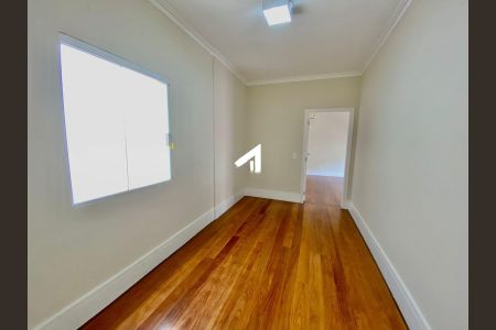 Casa à venda com 360m², 3 quartos e 4 vagas
