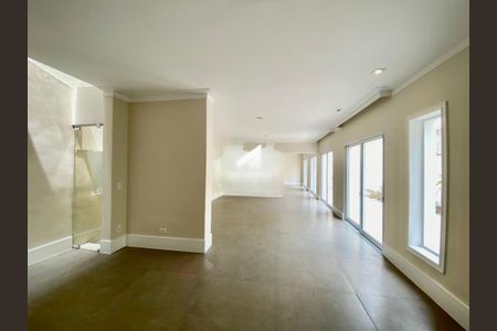 Casa à venda com 360m², 3 quartos e 4 vagas