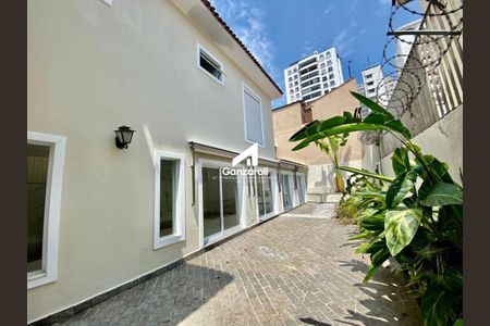 Casa à venda com 360m², 3 quartos e 4 vagas