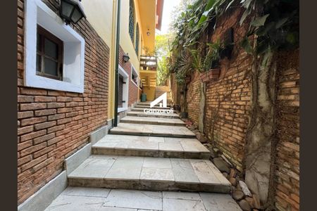 Casa à venda com 280m², 3 quartos e 2 vagas