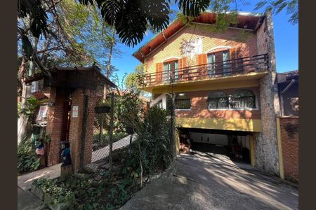 Casa à venda com 280m², 3 quartos e 2 vagas