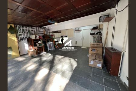 Casa à venda com 280m², 3 quartos e 2 vagas