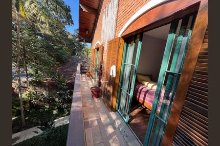 Casa à venda com 280m², 3 quartos e 2 vagas